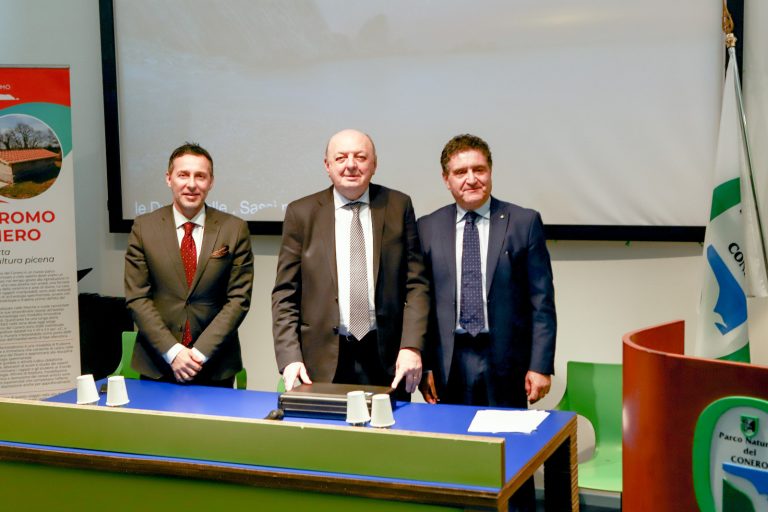 Il Ministro dell’Ambiente Pichetto Fratin al Parco del Conero che punta a diventare parco nazionale: “Ci sono tutte le condizioni per raggiungere l’obiettivo che vi unisce”