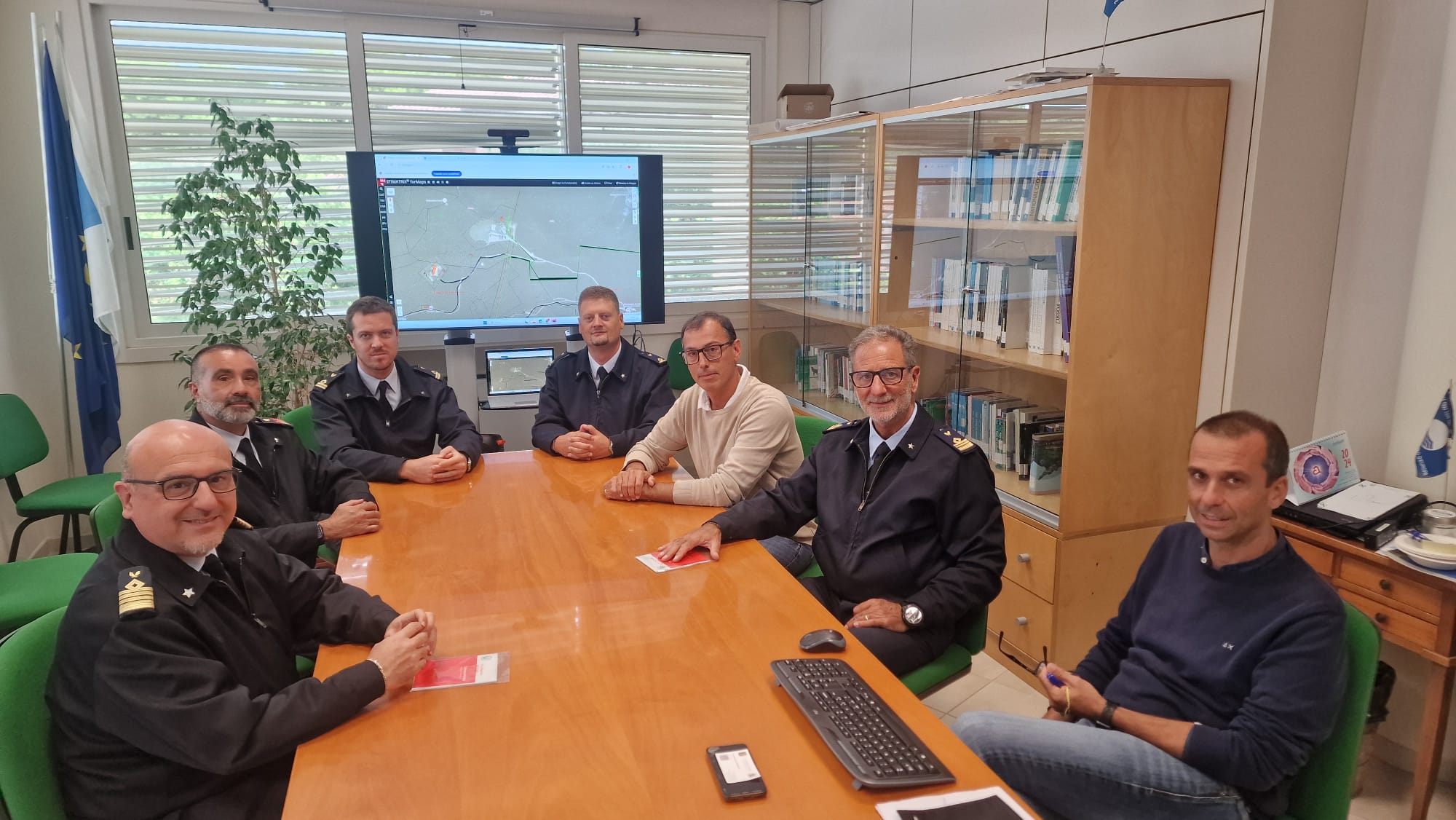 Il Col. Attanasio dell’Aeronautica Militare in visita al Parco del Conero